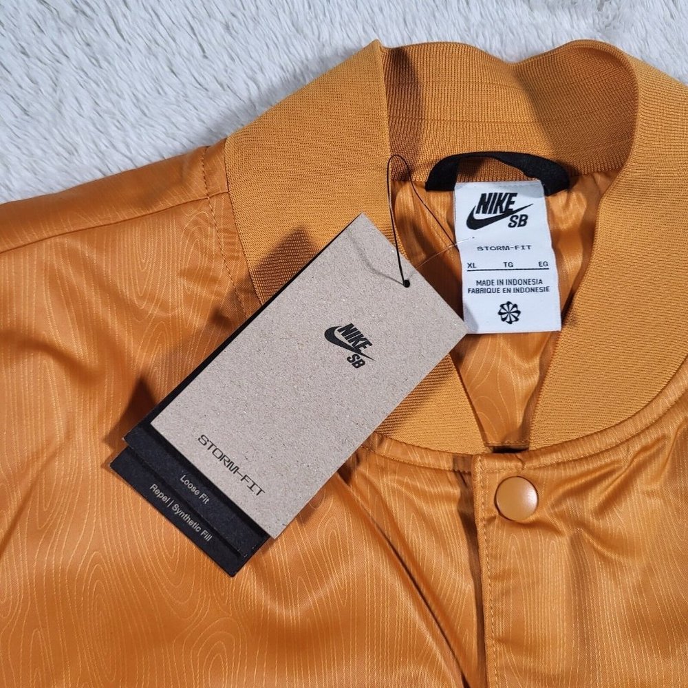 NIKE SB STORM FIT DNA OL SKATE JACKET SIZE XL (DH2632 738) LIGHT CURRY $130 - Picture 3 of 8